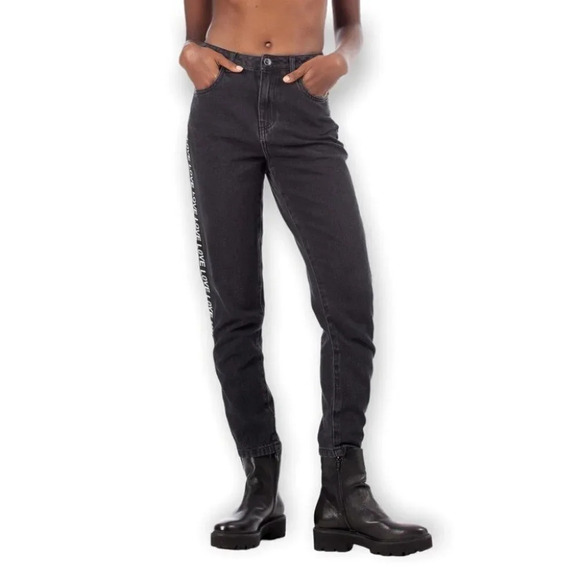 ONLY Black Kelly Mom Jeans with LOVE  Stripes - Picture 2 of 11